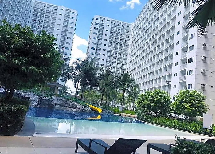 호텔 Shore Staycation Unit At Mall Of 4*