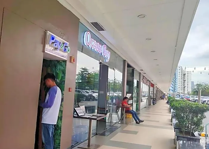 호텔 Shore Staycation Unit At Mall Of 4*
