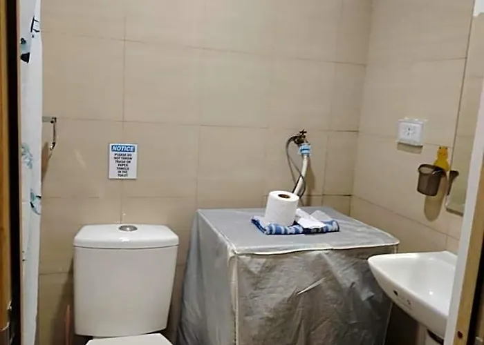 Shore Staycation Unit At Mall Of